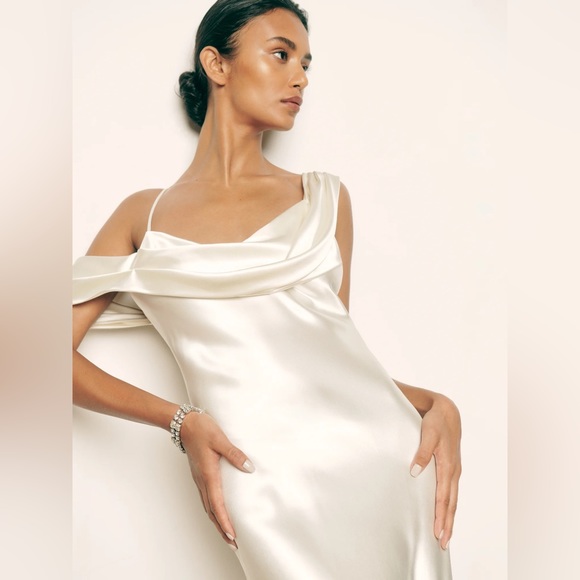 Reformation Ronda Silk Dress - Ivory 2 - Picture 5 of 8